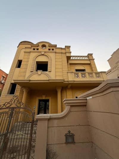 للبيع فيلا مستقلة بكمبوند ليجندا Legenda الشيخ زايد موقع وسعر مميز جدا بالقرب من كمبوند زايد 2000 و الندا و الجزيرة و جرين 3 و الما و جرينز