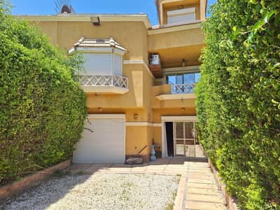 للبيع تاون هاوس 300متر ب كمبوند بيل اير بيفرلي هيلز سوديك الشيخ زايد Bel Air Beverly Hills تشطيب كامل بجوار ويست تاون كورت يارد و اليجريا و فورتي ويست