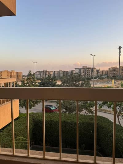 شقة للبيع 115م ب اشجار سيتي ashgar city ب حدائق اكتوبر بالقرب من دار مصر و الفردوس الجديدة و أو ويست و حي الاشجار و صن كابيتال و دريم و الحي الاسباني