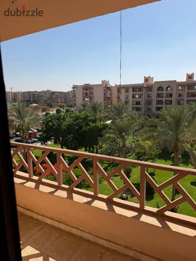 شقة للبيع فيو جاردن جاهزة للسكن موقع مميز بالقرب من النادي والسنترال بارك دور متكرر غير مجروحة 130 متر في الرحاب 1 - المرحلة الخامسة الجديدة Al Rehab