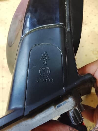 مرايه e87