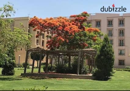 للبيع شقه فى مدينه الرحاب فى المرحله الاولى بجوار السوق القديم  تــــــشـــطــيـب شــــركــه  مســــاحـــه 108م  الـــدور الــتالــت