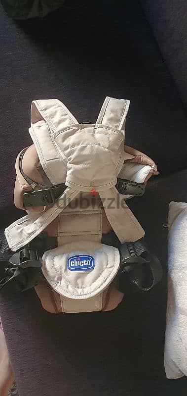 Chico baby Carrier 1