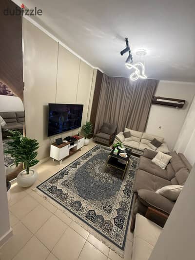 شقة مفروشة الدور الأرضي للإيجار في الحي 12District 12 – Sheikh Zayed عمائر المستقبل  الشيخ زايد