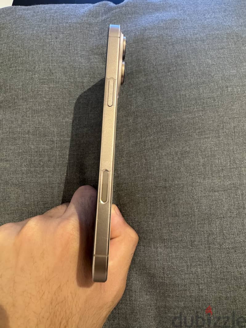 Apple - iPhone 16 Pro Max 5
