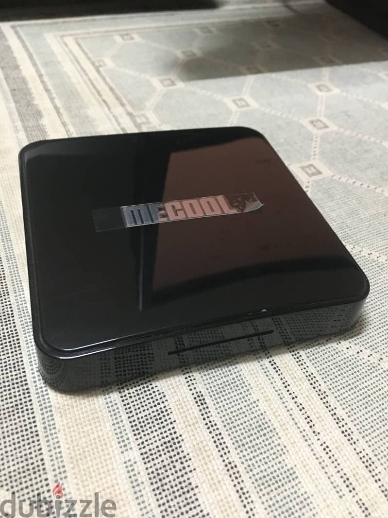 MECOOL KM3 Deluxe Google Certified Android T. V Box 5
