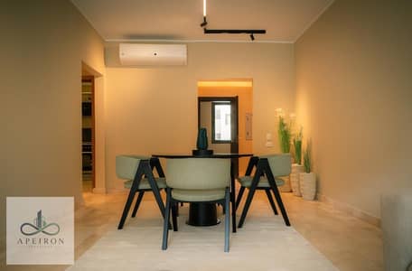 عيش تجربة سكن راقية داخل سوديك فيليت – V Residence، حيث المساحات الواسعة والموقع المميز الذي يوفر لك الراحة والخصوصية في قلب القاهرة الجديدة. شقة مثالية للعائلات الباحثة عن أسلوب حياة عصري يجمع بين الهدوء وسهولة الوصول إلى جميع الخدمات
