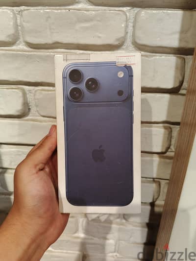 Apple - iPhone 17 Pro Max