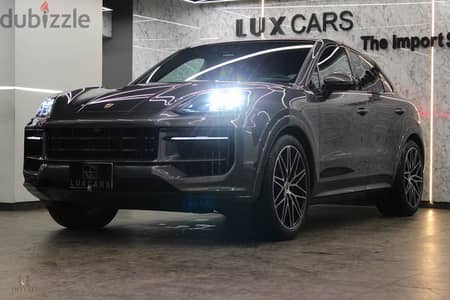 Porsche Cayenne GTS coupe 2025