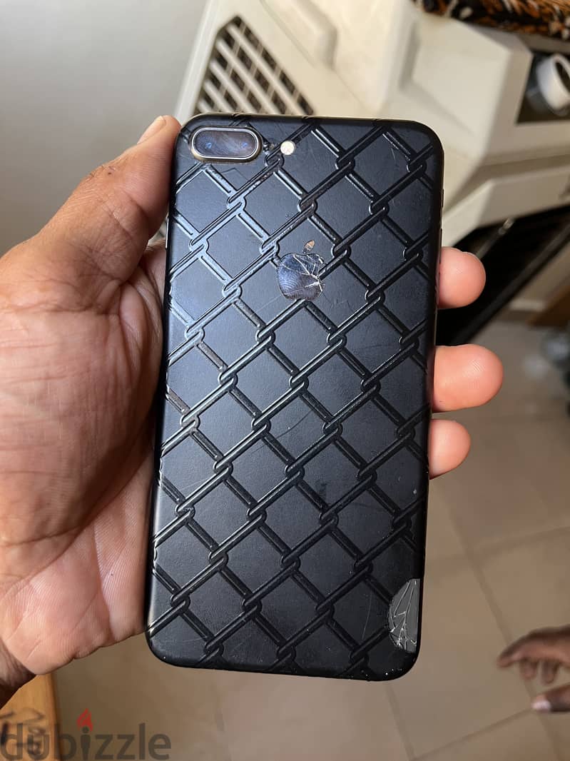 Apple - iPhone 8 Plus 3