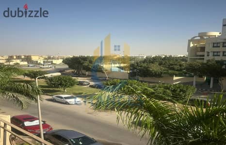 Apartment for sale in South Academy (B), New Cairo, at a bargain price with a distinctive view.