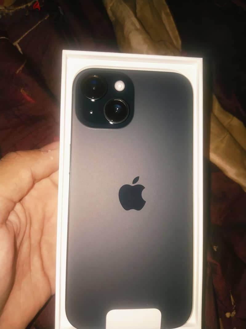 Apple - iPhone 15 1