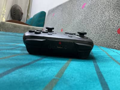 Nintendo pro controller | يد تحكم نينتندو سويتش للبيع