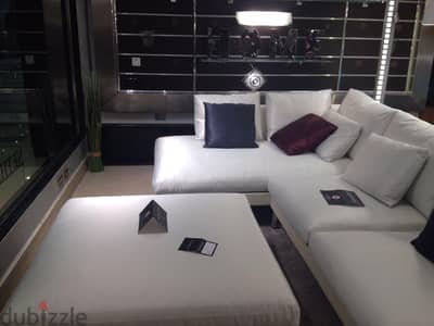 Mazloum sofa