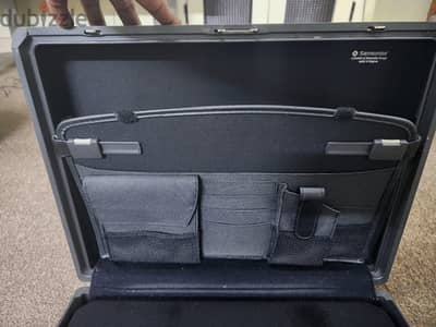 شنطة اوراق "samsonite " اصلية صناعة بلجيكى