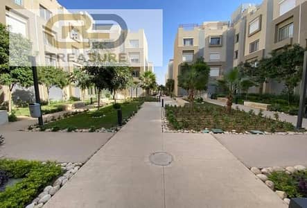 Apartment for sale in Village Avenue - Palm Hills - new cairo