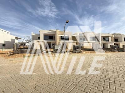 Townhouse 210m For Sale At Hyde park New Cairo Prime Location View Landscape Special Price