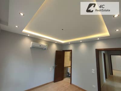 شقه 3غرف تشطيب كامل بالتكيفات مع جاردن خاص-ماونتن فيو اي سيتي club park بتكمله اقساط جاهزه للمعاينه والسكن