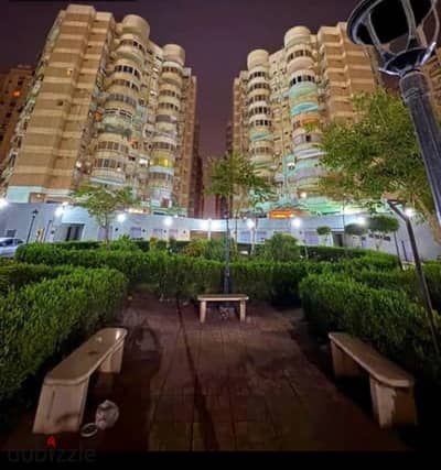 A distinguished 135 sqm apartment located within the prestigious Gabco Compound in New Maadi.