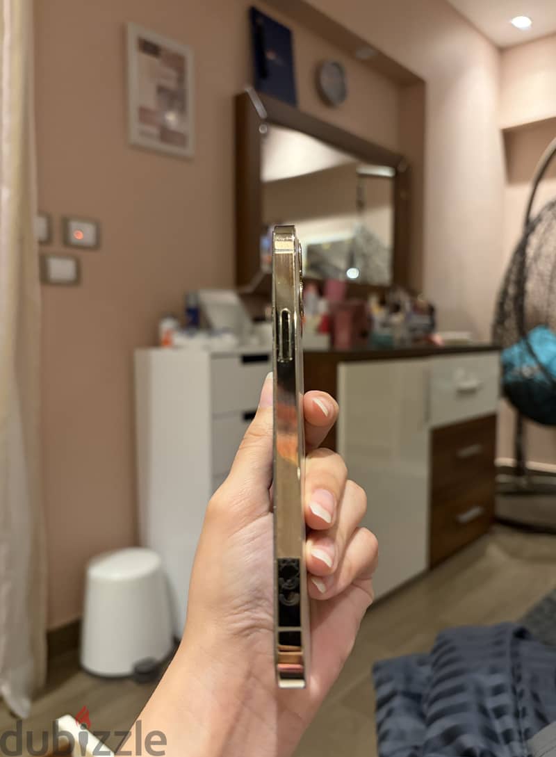 Apple - iPhone 12 Pro 1