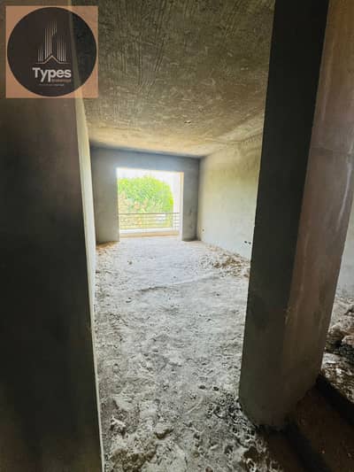 Twin House for Sale in Karma 4, Sheikh Zayed. Built-up area 316 sqm, semi-finished, 3 bedrooms, prime location inside the compound. Great value and re