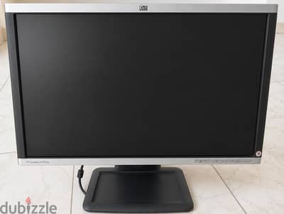 HP screen 22 inch for sale شاشة للبيع 22 انش اتش بي