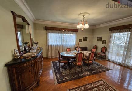 Solid oak wood Dining room set for sale