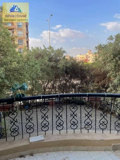 Studio for rent with a garden in Rehab City