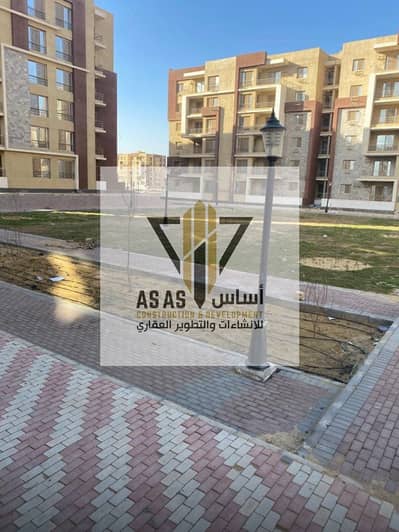 شقة للبيع في كمباوند دار مصر الاندلس بجوار جنة والجامعة الأمريكية وميفيدا والتسعين الجنوبى
