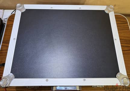 American Audio CK-1000 Professional DJ Console “Back To Basics”