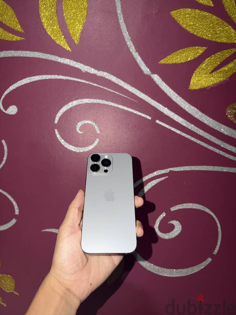 Apple - iPhone 16 Pro Max 1