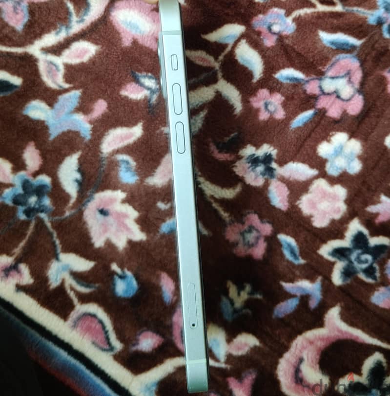 Apple - iPhone 12 3