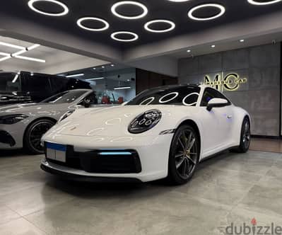 Porsche 911 carrera 2021