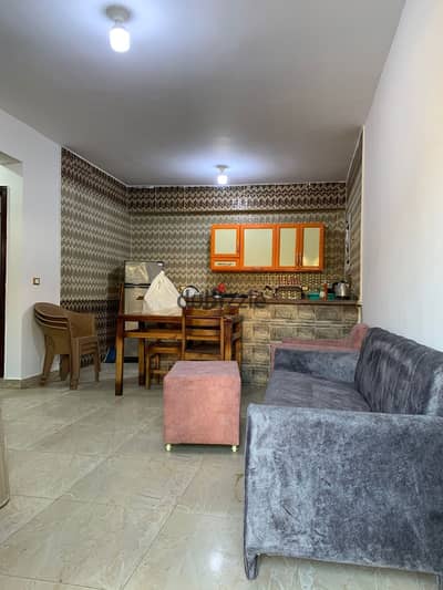 Chalet for rent, two rooms at a special price, steps to the sea and the lake
