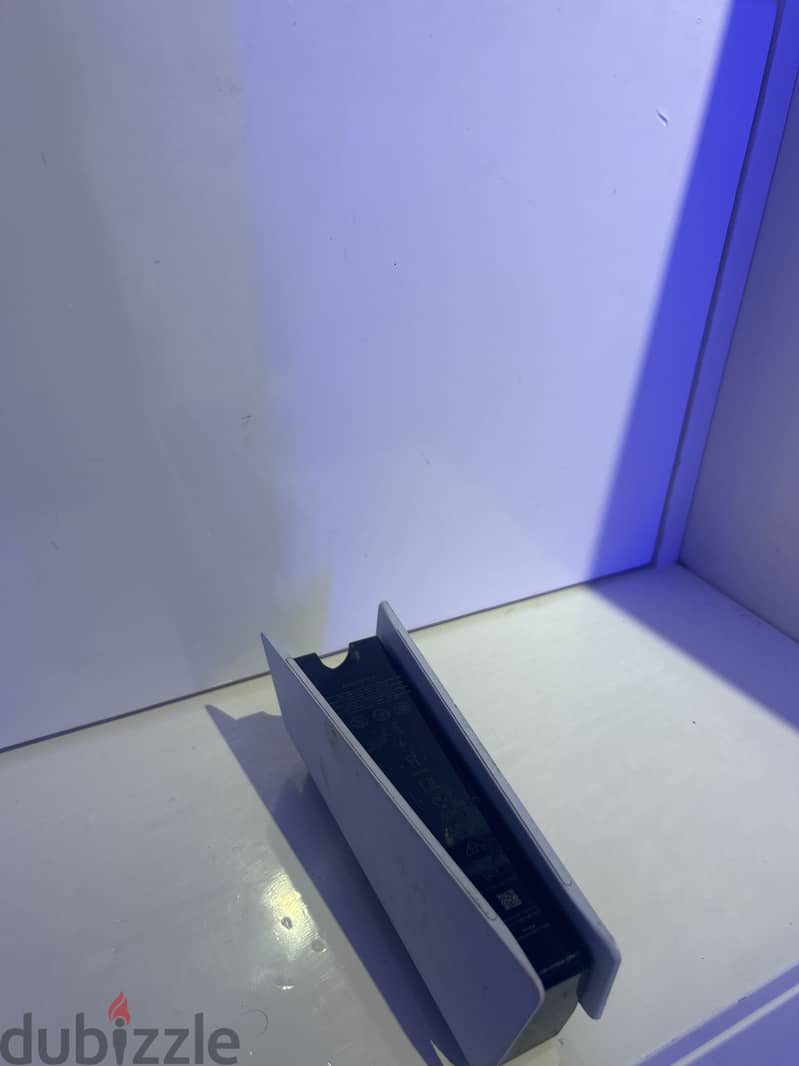 Dualsense dock 1