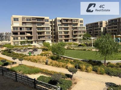 استلام فوري شقة بفيو مميز ريسيل بأقل من سعر السوق 2 غرف منهم ماستر في Palm Hills New Cairo التجمع الخامس بالقرب من الجولدن سكوير وشارع التسعين للبيع