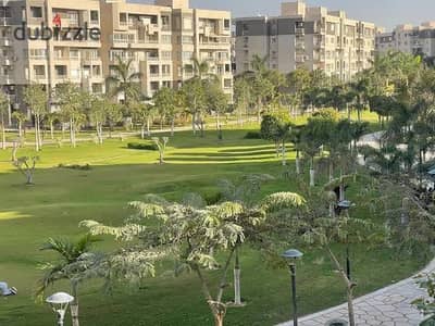 Apartment for sale with an area of 200m in Madinaty, old contract, delivery within a year B14