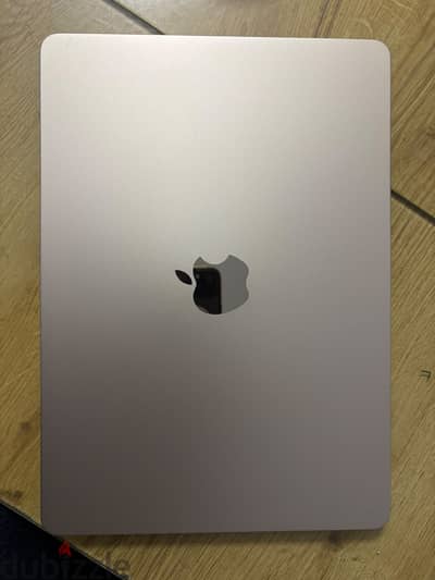 MacBook Air M4 | Starlight | Excellent Condition