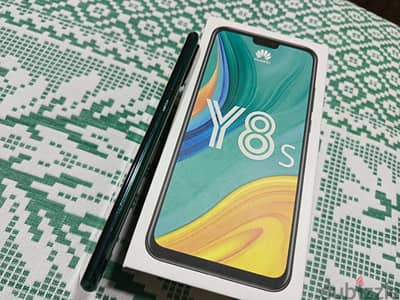 Huawei Y8s