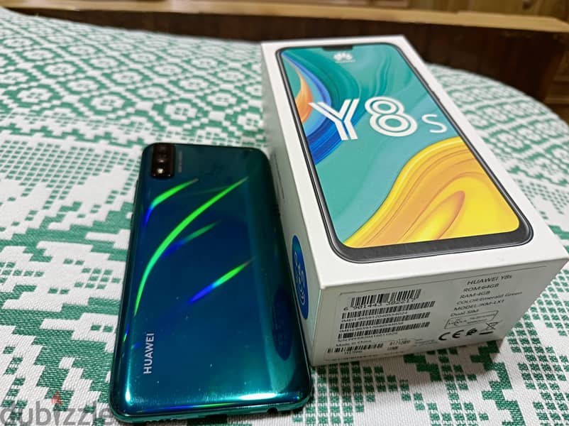 Huawei Y8s 3