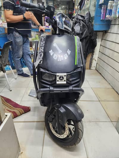 Electric Scooter 2000w, سكوتر كهرباء ٢٠٠٠وات