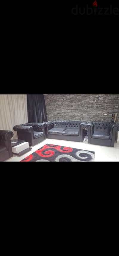 صالون جلد كنبه ٣و كنبه ٢ و ٢ كرسي