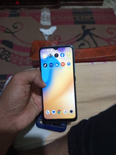 Realme C21Y