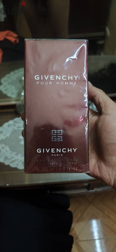 Givenchy pour homme صنع في فرنسا متبرشم