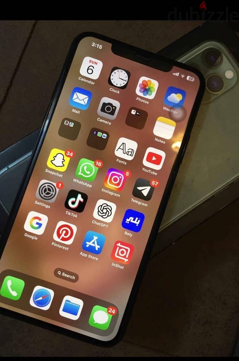 Apple - iPhone 11 Pro Max 1