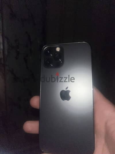آبل - آيفون 12 برو