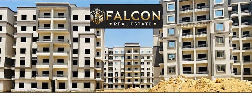Apartment for Sale in Al Shorouk 2, opposite Open Air Mall, Madinaty. great deal! Directly on the Suez Canal, fully finished - corner  near Sarai-taj