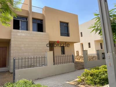 توين هاوس 255م في Spring Valley استلام فوري أقل من سعر السوق