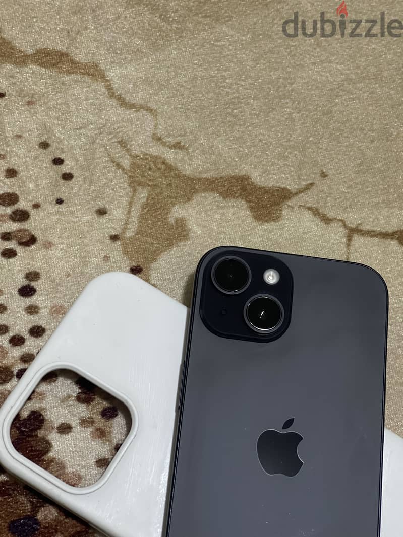 Apple - iPhone 15 2