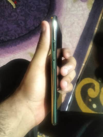 اوبو رينو 8 تي بحالة الزيرو